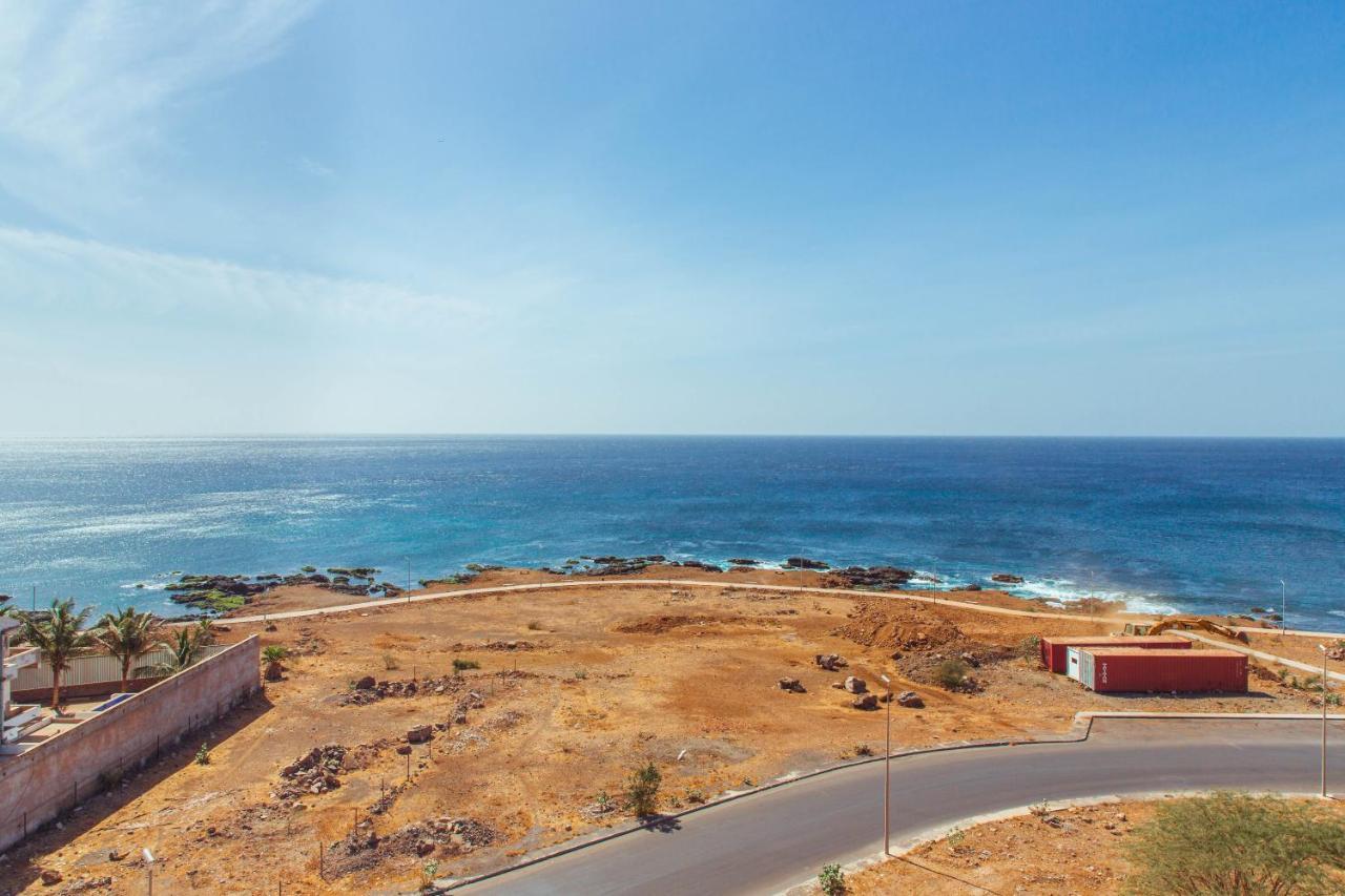 Aparthotel Cesaria Beach Praia Exteriör bild