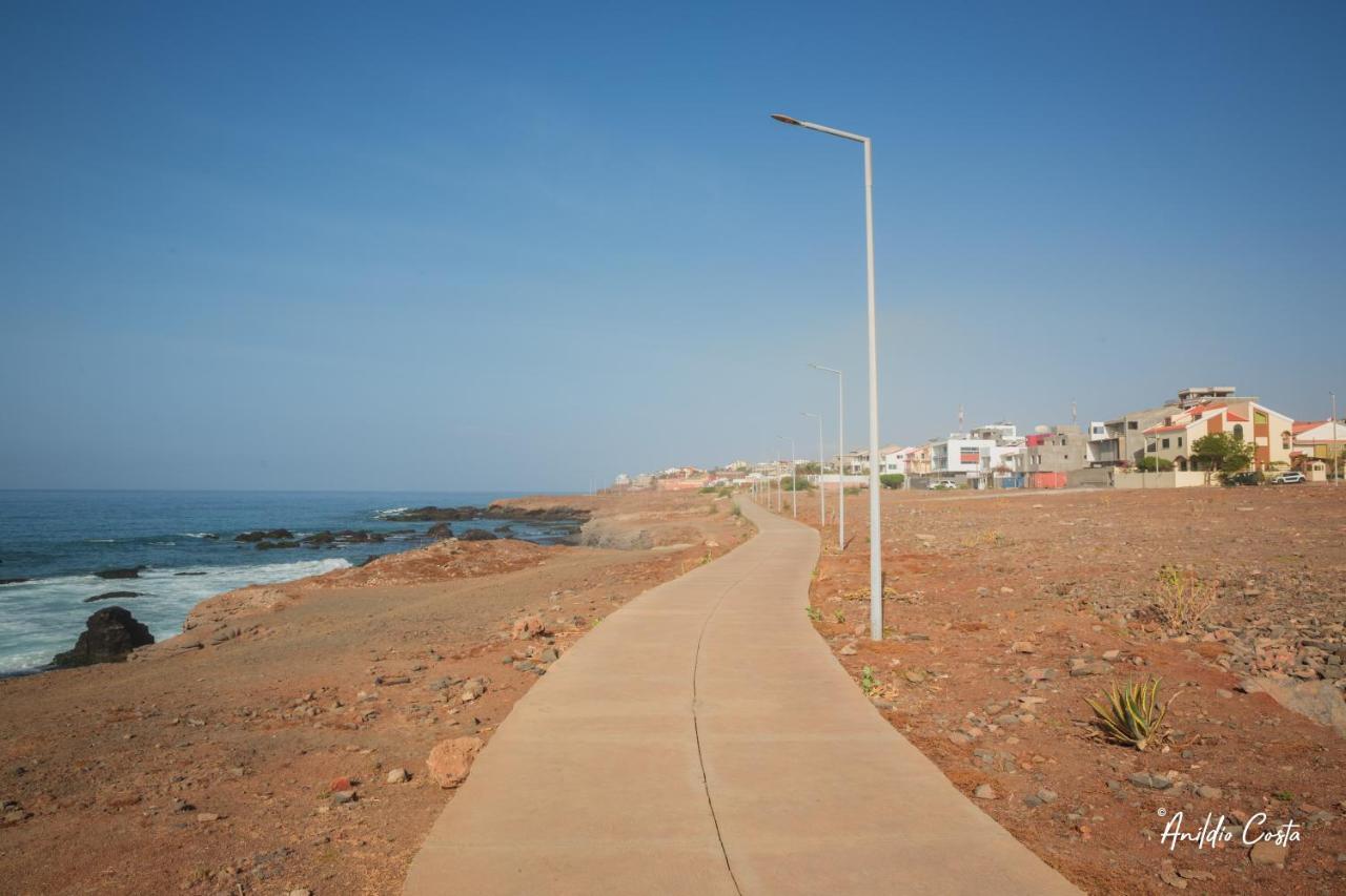 Aparthotel Cesaria Beach Praia Exteriör bild